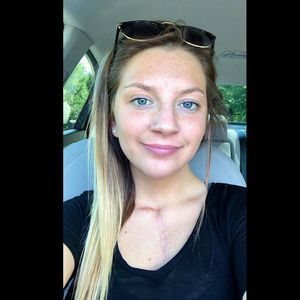 Meet your Posher, Amber